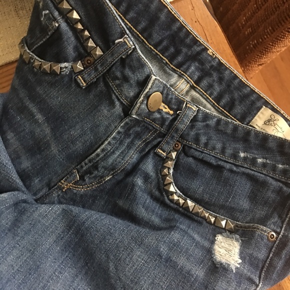 GAP Denim - GAP limited Edition distressed jeans
